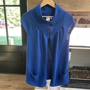 Roxy blue cap sleeve Two button open front knit cardigan size M